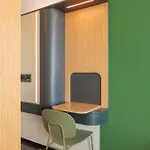 Maxhotel Amsterdam Airport Schiphol - Recently Renovated Hoofddorp