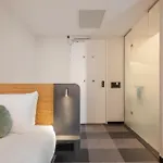 Maxhotel Amsterdam Airport Schiphol - Recently Renovated Hotel Hoofddorp