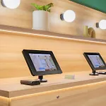 Maxhotel Amsterdam Airport Schiphol - Recently Renovated