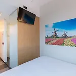 Hotel Maxhotel Amsterdam Airport Schiphol - Recently Renovated 3*
