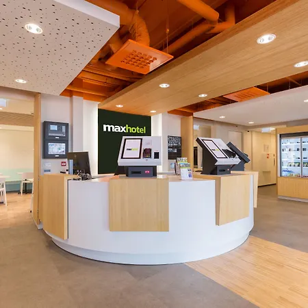 Hotel Maxhotel Amsterdam Airport Schiphol - Recently Renovated Hoofddorp