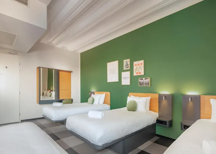 Maxhotel Amsterdam Airport Schiphol - Recently Renovated 酒店