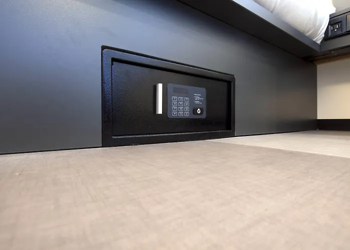 酒店 Maxhotel Amsterdam Airport Schiphol - Recently Renovated 3*