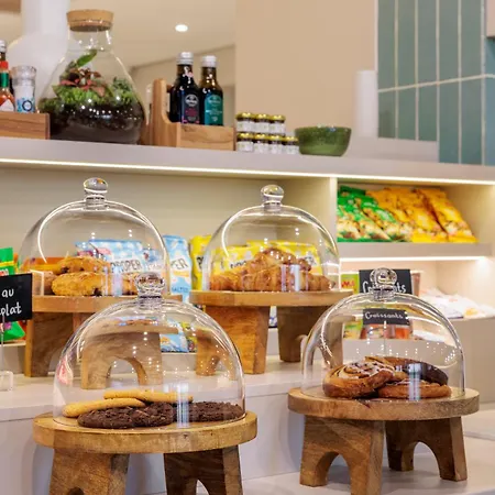 Maxhotel Amsterdam Airport Schiphol - Recently Renovated 3* Хоофддорп