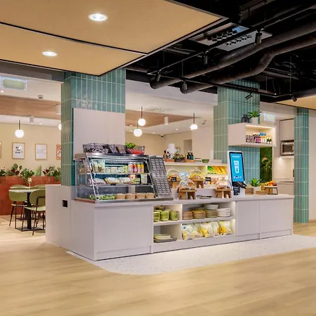 Maxhotel Amsterdam Airport Schiphol - Recently Renovated Ξενοδοχείο