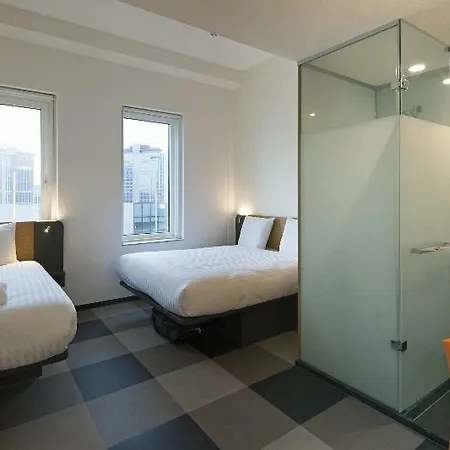 Hotel Maxhotel Amsterdam Airport Schiphol - Recently Renovated 3*