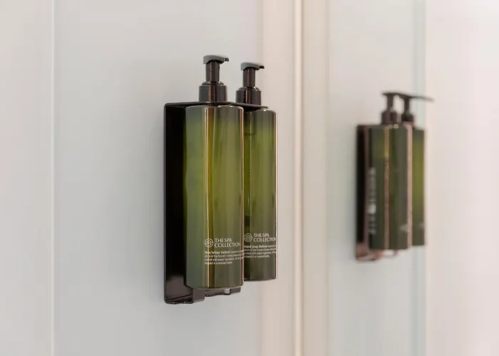 Hotel Maxhotel Amsterdam Airport Schiphol - Recently Renovated Hoofddorp